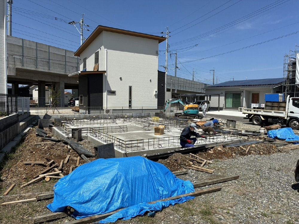 基礎工事着工
